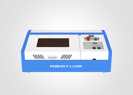 품질  Mini 50w / 40w co2 Laser Engraving Cutting Machine , Desktop Laser Engraver 공장